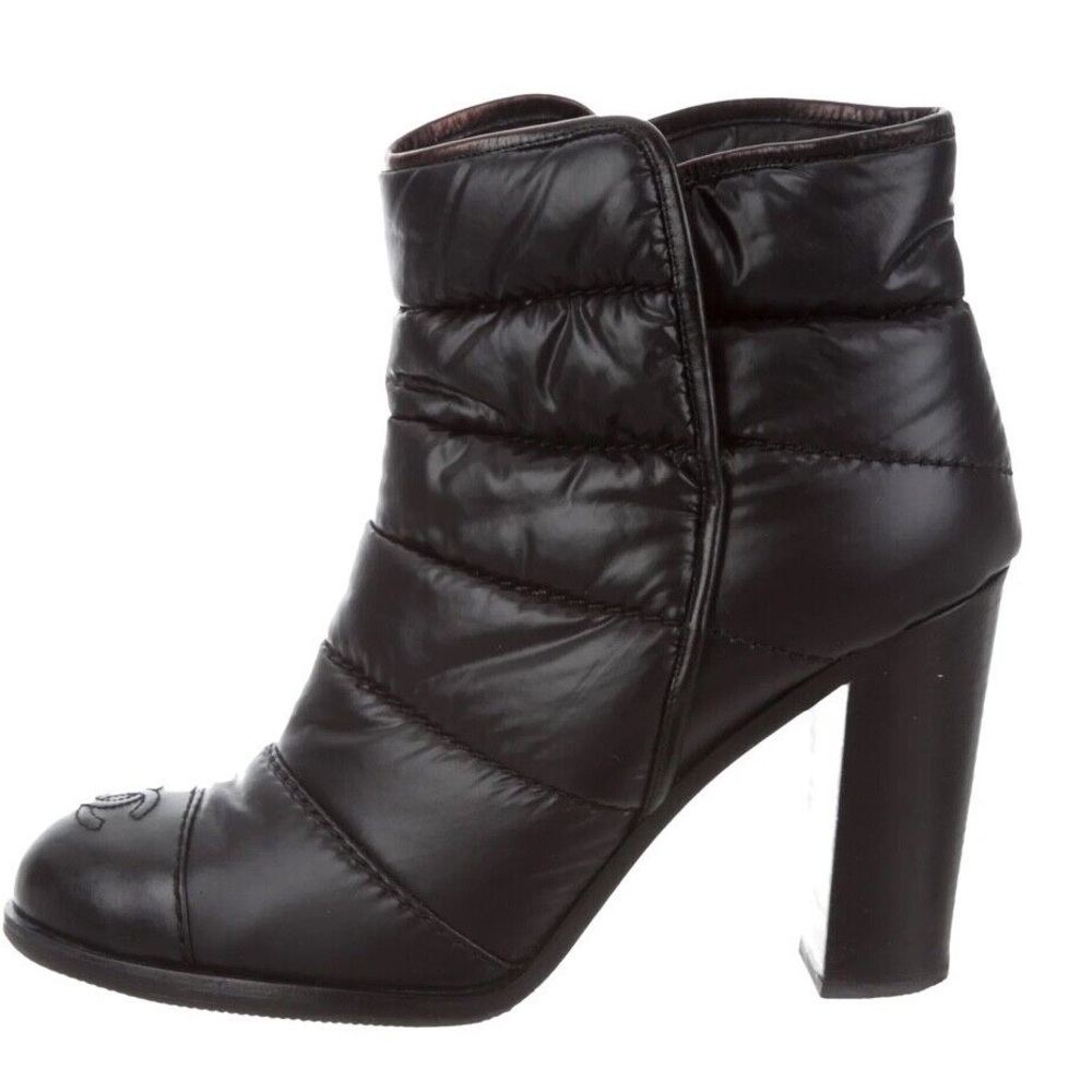 CHANEL CC-Cap Toe Black Puffer Booties Boots - Size 39/8